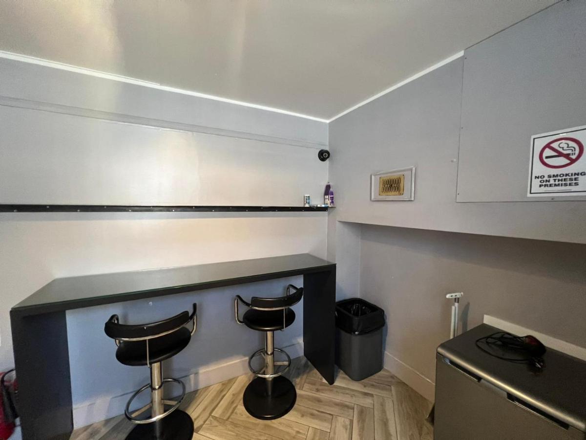Petticoat Accommodations Лондон Екстер'єр фото